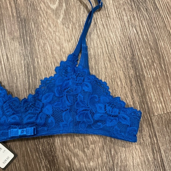 Frederick’s of Hollywood Jessica Lace Bra Blue NWT - Picture 3 of 5